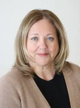 Vera Faria Receptionist